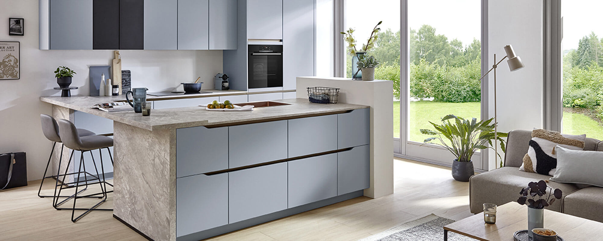 Übersicht der Aktionsküchen 2026 mit modernen Einbauküchen und Inselküchen bei KüchenMarkt