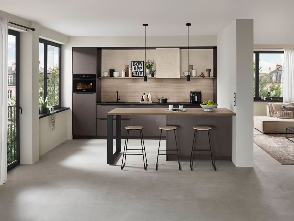 Kücheninsel der Designküche Look 605 in Macchiato mit Arbeitsfläche und Stauraum